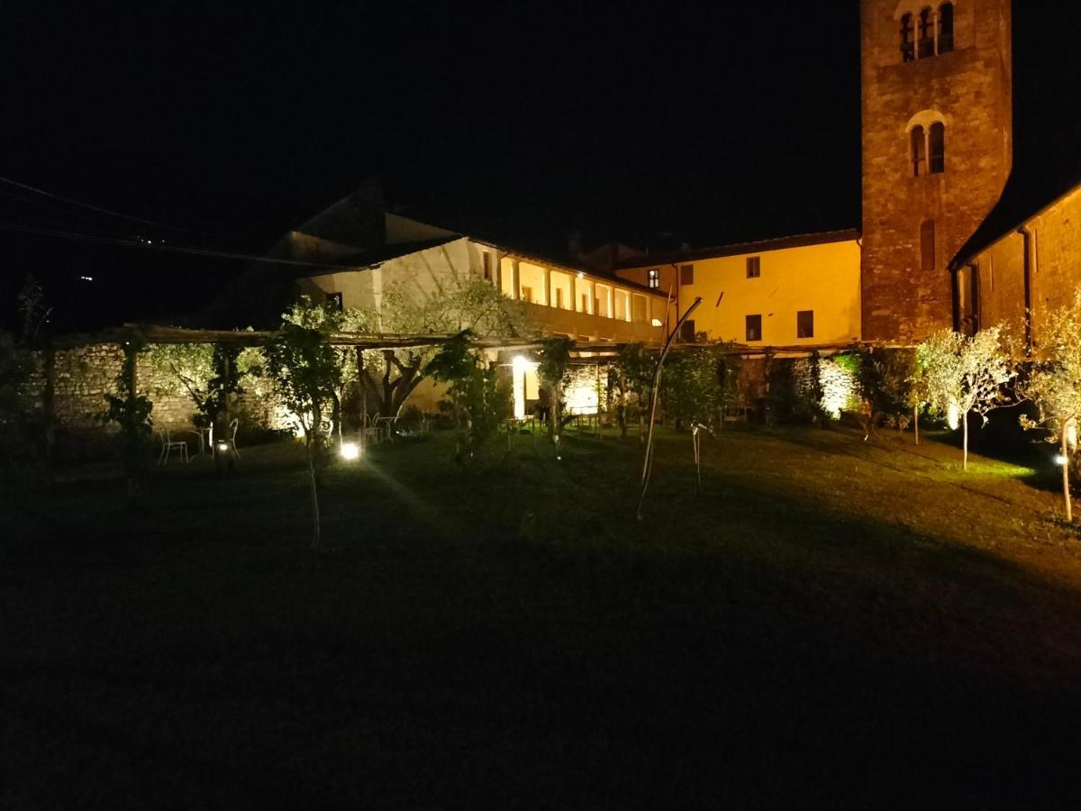 Badia Giulia Prestigious Historical B&B, Camaiore Adults Only - Pets Free Экстерьер фото