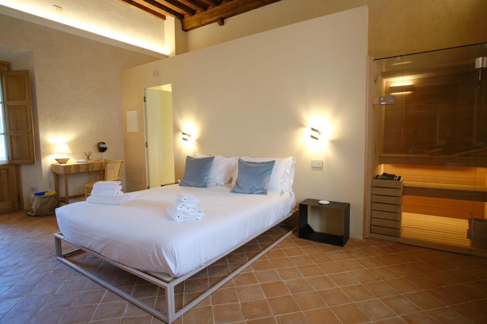 Badia Giulia Prestigious Historical B&B, Camaiore - Adults Only - No Pets Экстерьер фото